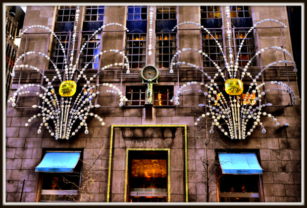 Tiffany & Co Christmas Window Display 5th Avenue, NYC.